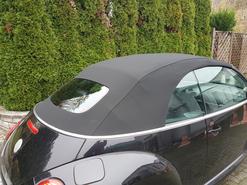 VW New Beetle Cabrio [Heckfenster instandgesetzt] - Cabrioverdeck-Service  Helf